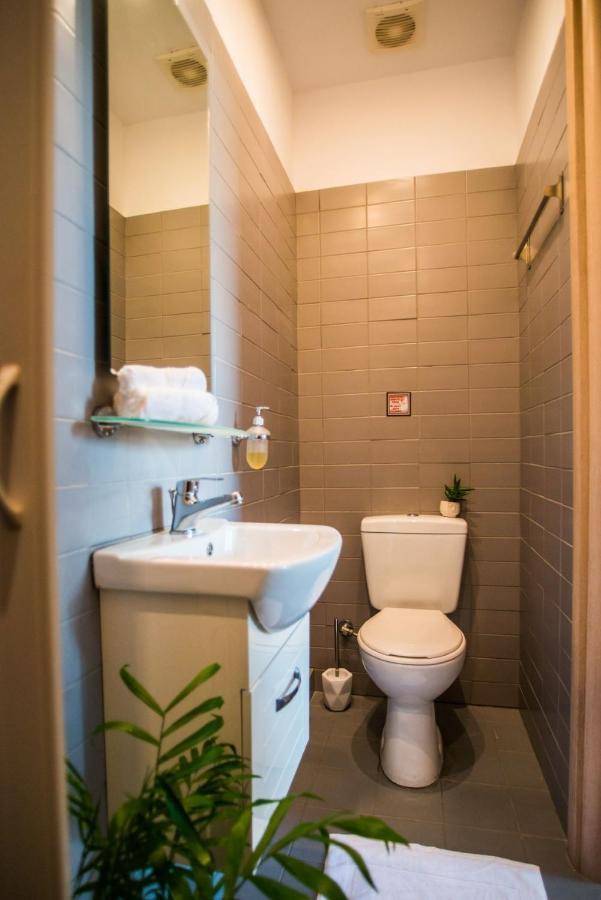 Bed and Breakfast Athens Gem Экстерьер фото